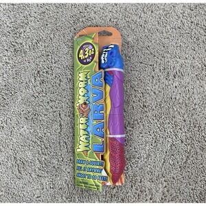 Water Worm Larva Water Blaster Squirt Toy X-Concepts 20 ft Range 4.3oz 2004 New